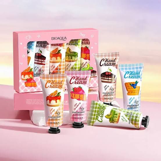 Bioaqua Hand Cream
Tube size 20g
5 pcs pack